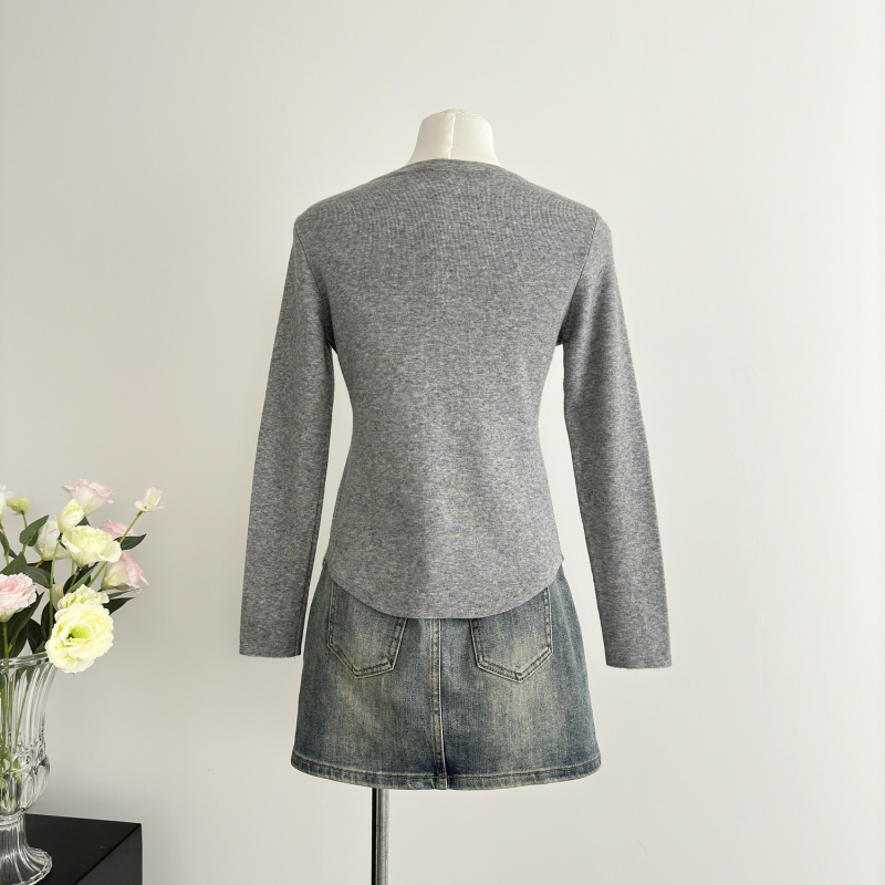 Autumn and winter knitted bottoming shirt for women