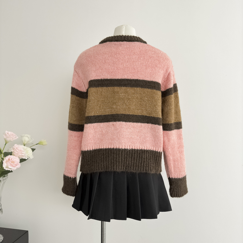 Wool winter cardigan knitted inside the ride tops for women