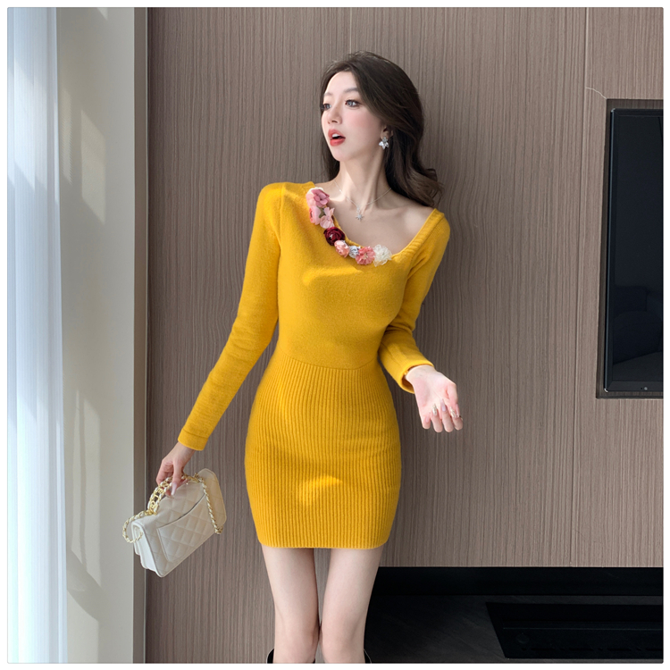 Flowers sweetheart dress sloping shoulder sweater dress