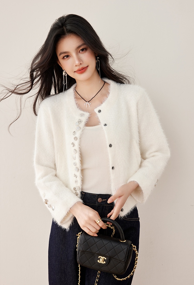 Buckle knitted autumn cardigan beige hairy coat