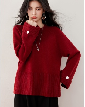 Knitted sweater bottoming shirt for women