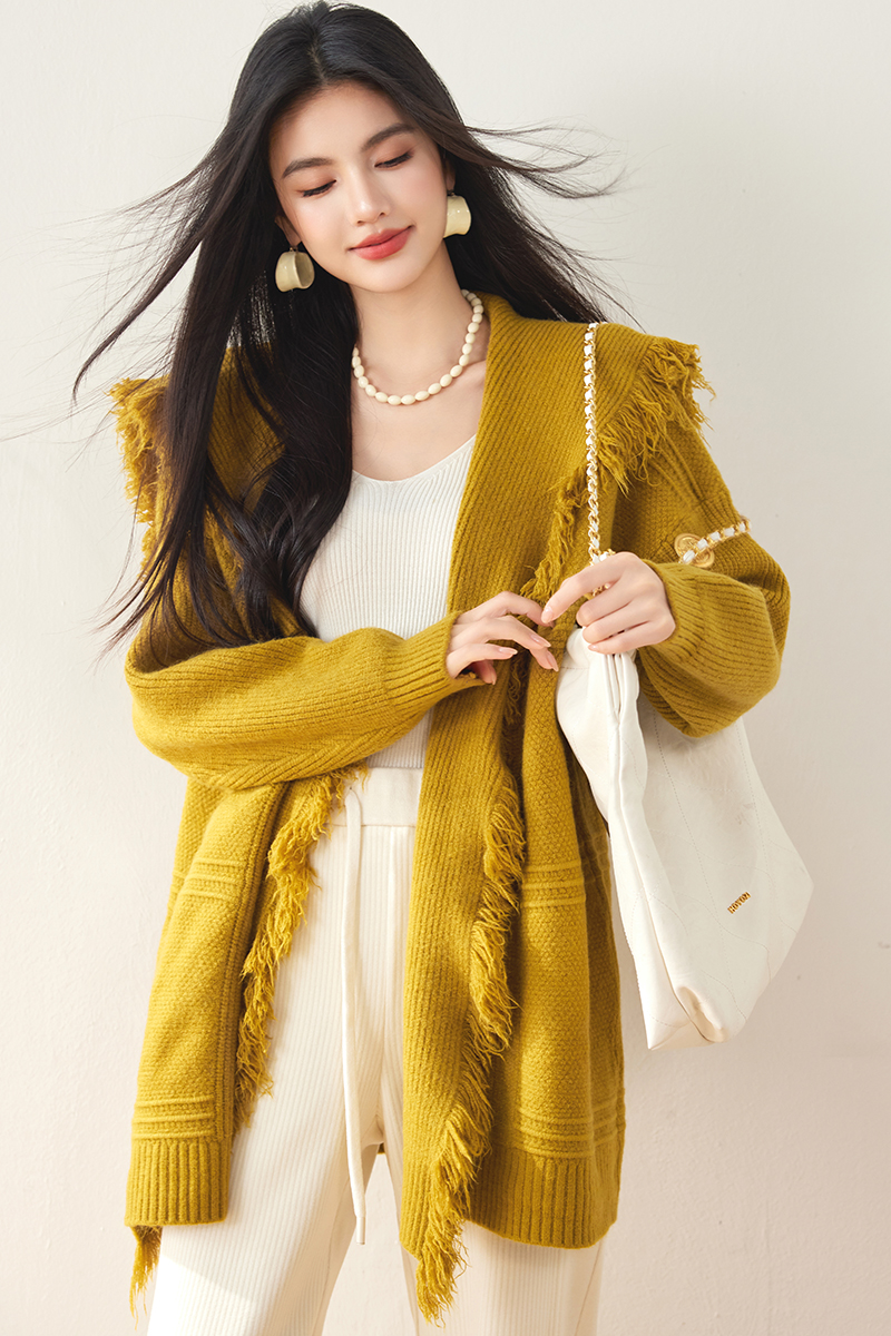 Autumn and winter large lapel coat knitted cloak for women