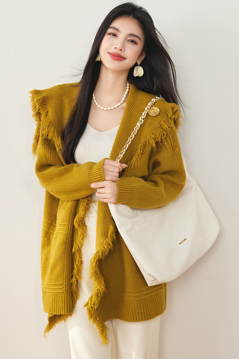 Autumn and winter large lapel coat knitted cloak for women