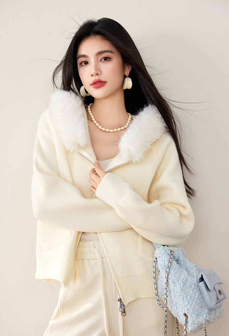 Fur collar hooded long sleeve knitted Casual coat