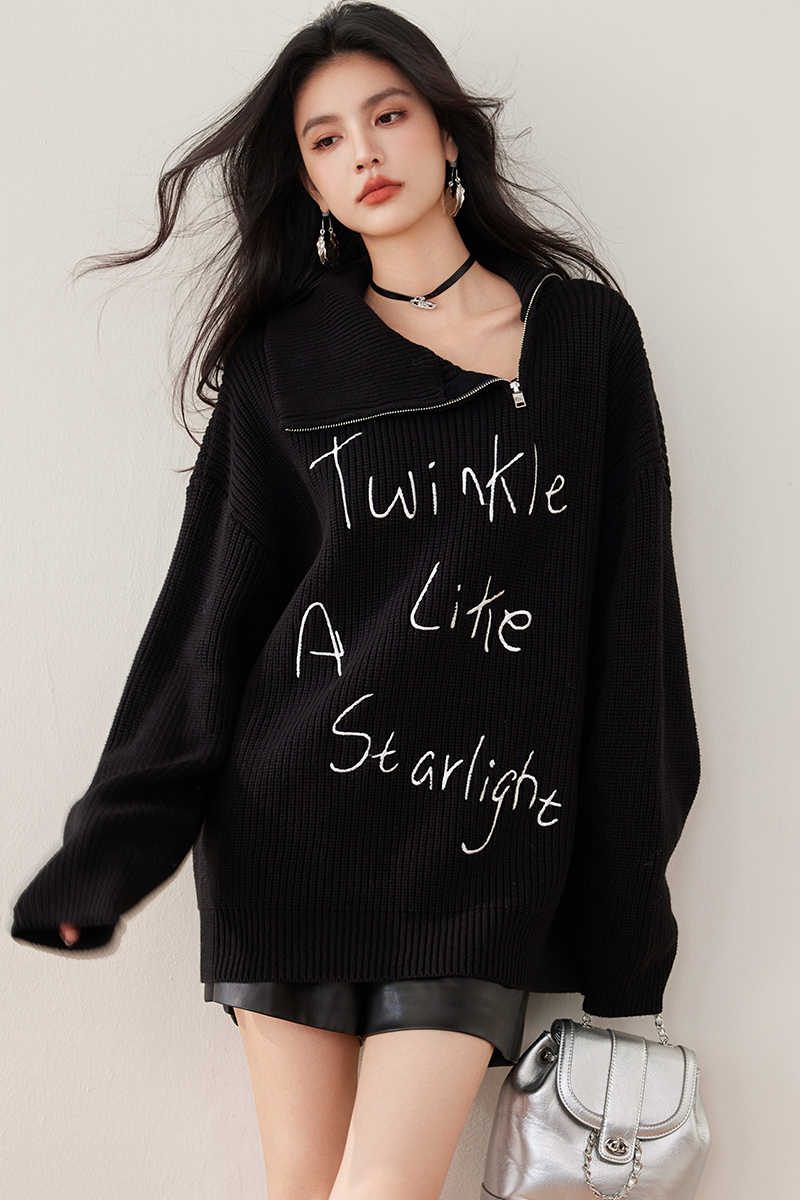 Letters long thick embroidery zip lazy lapel sweater