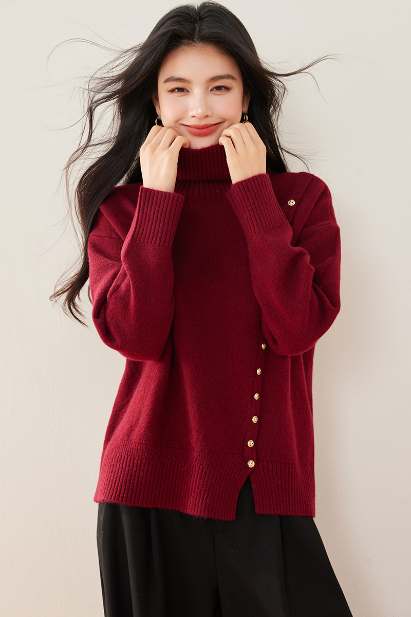 Simple buckle asymmetry high collar art sweater