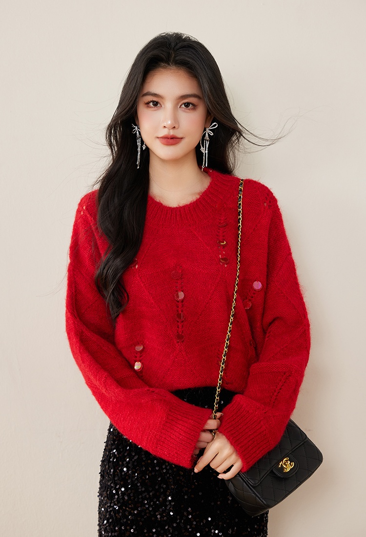 Red winter sequins round neck long sleeve sweater for women