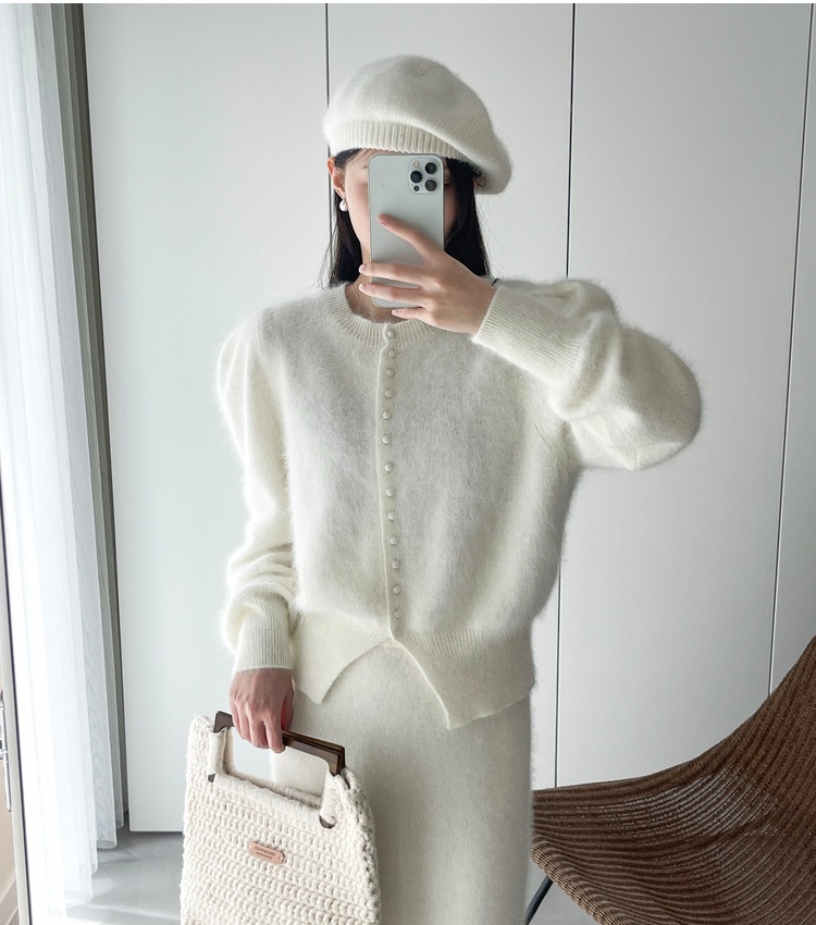 Fluffy slim autumn and winter round neck long hair sweater