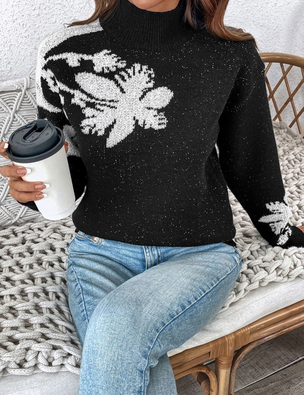 Pattern European style black flowers sweater for women