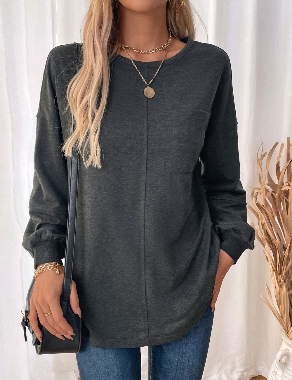 Round neck pocket hoodie pure tops for women