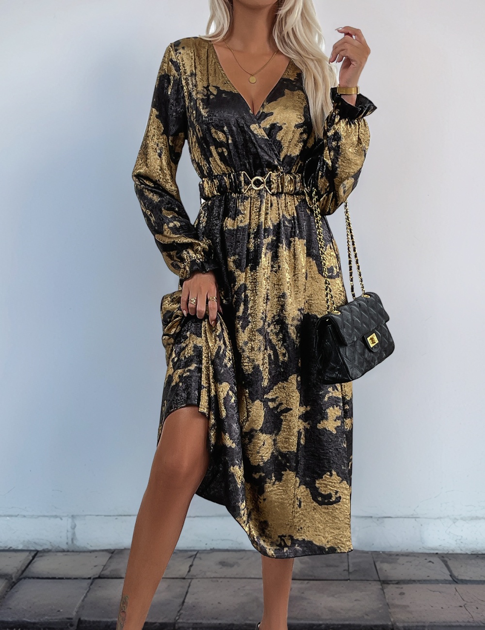 Long sleeve V-neck European style bronzing autumn dress