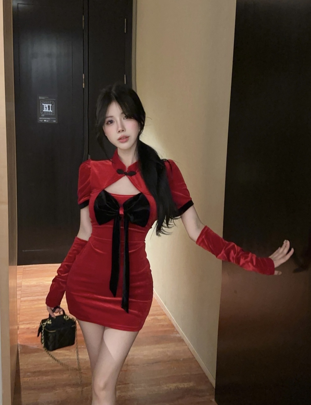 Fashion spicegirl velvet red short sleeve slim dress for women