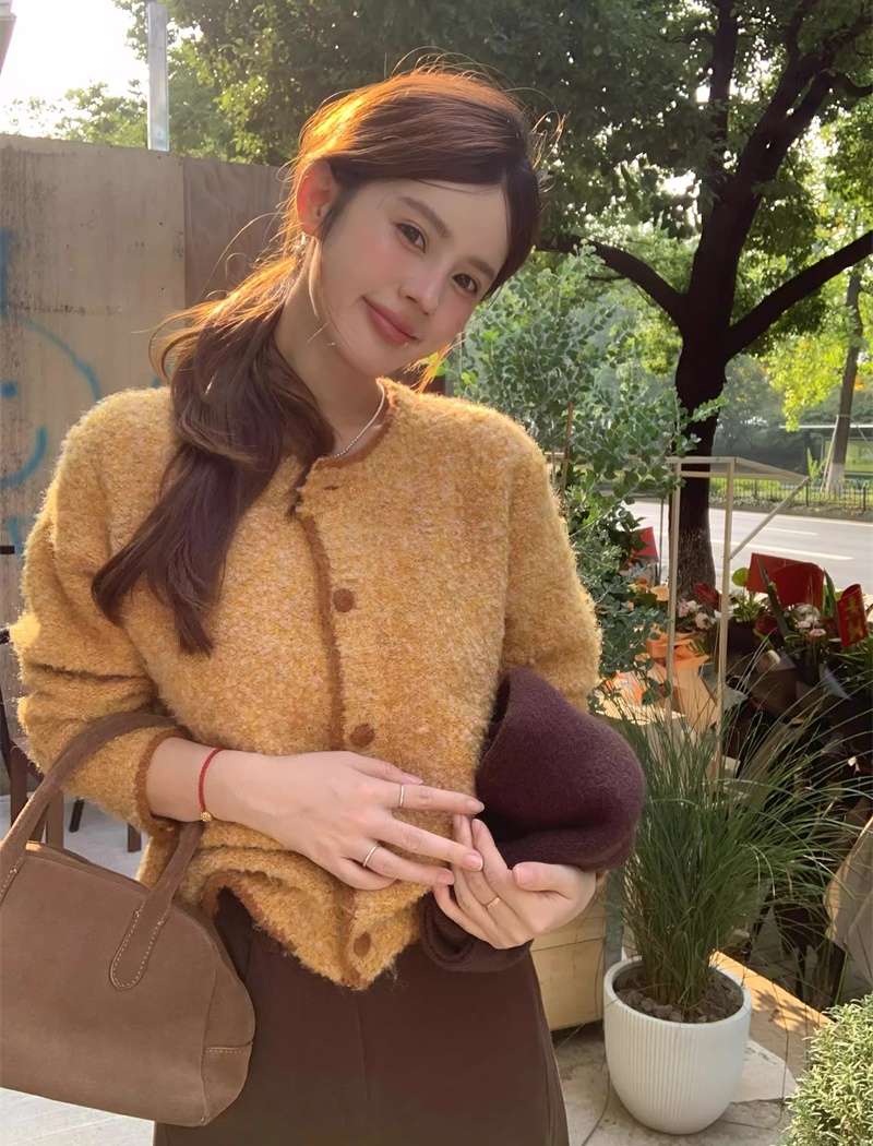 Loose round neck long sleeve mixed colors cardigan