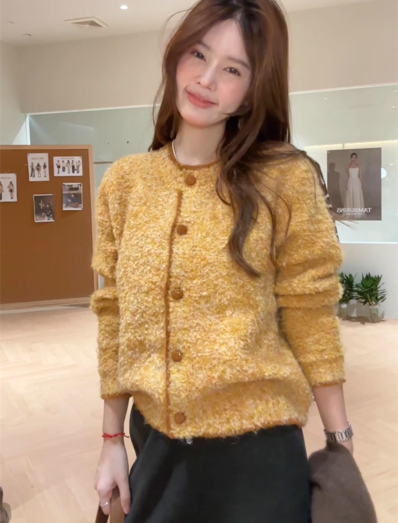 Loose round neck long sleeve mixed colors cardigan