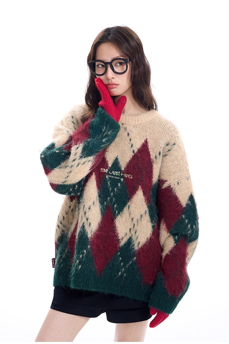 Retro round neck loose christmas sweater for women