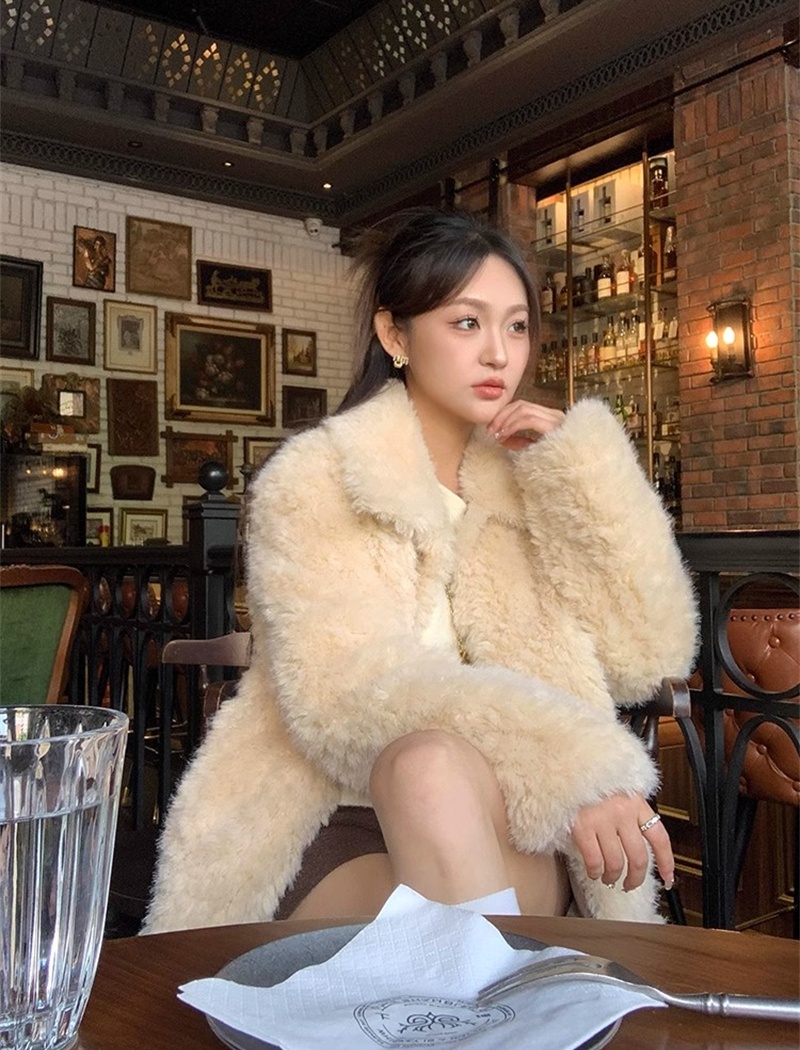 Faux fur light elmo thick coat loose fluffy tops for women