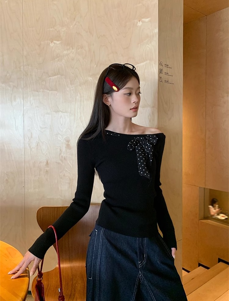 Sloping shoulder black sweater lazy tops for women