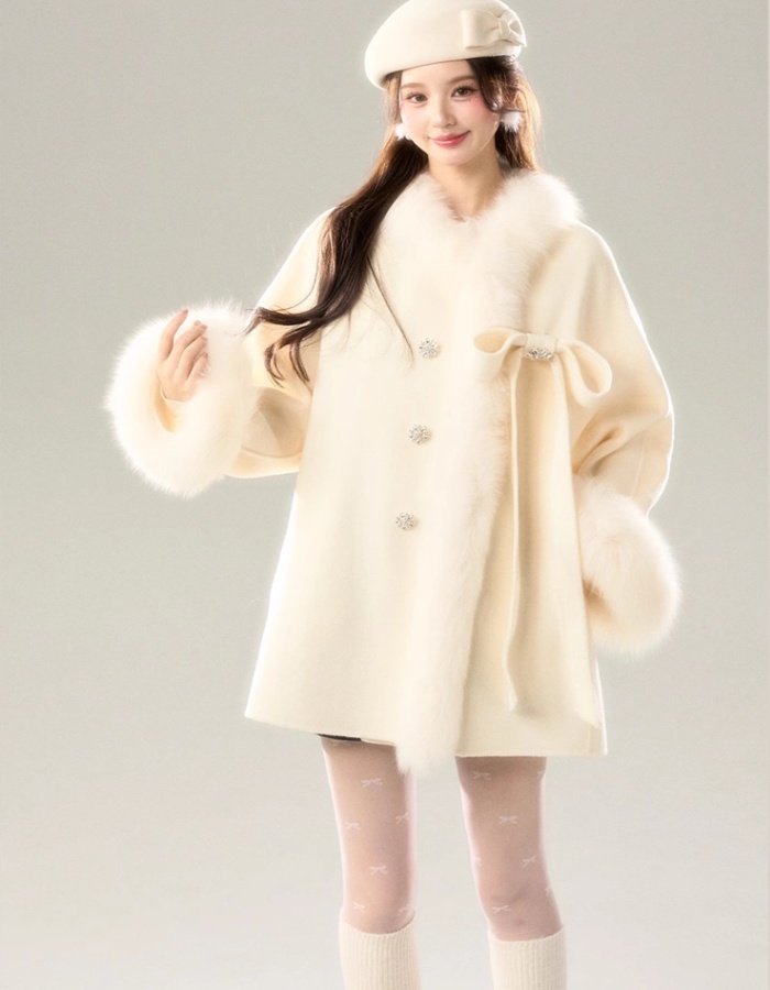 Fox fur woolen gray wool short white coat