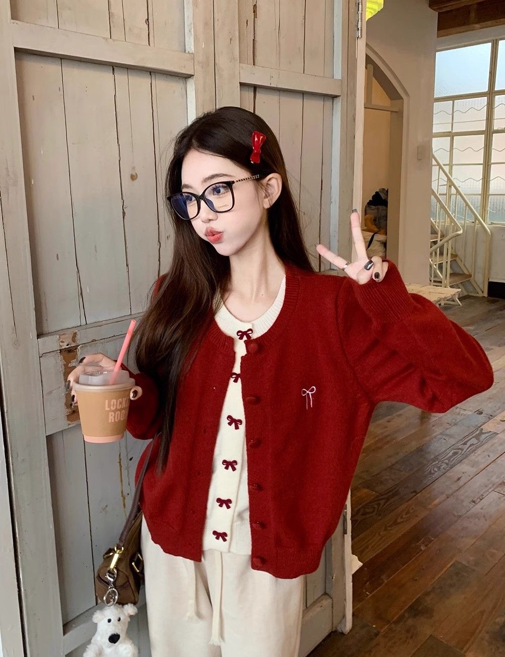 Pseudo-two red bow coat cashmere embroidery show young sweater