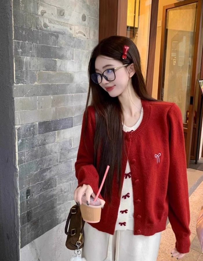 Pseudo-two red bow coat cashmere embroidery show young sweater