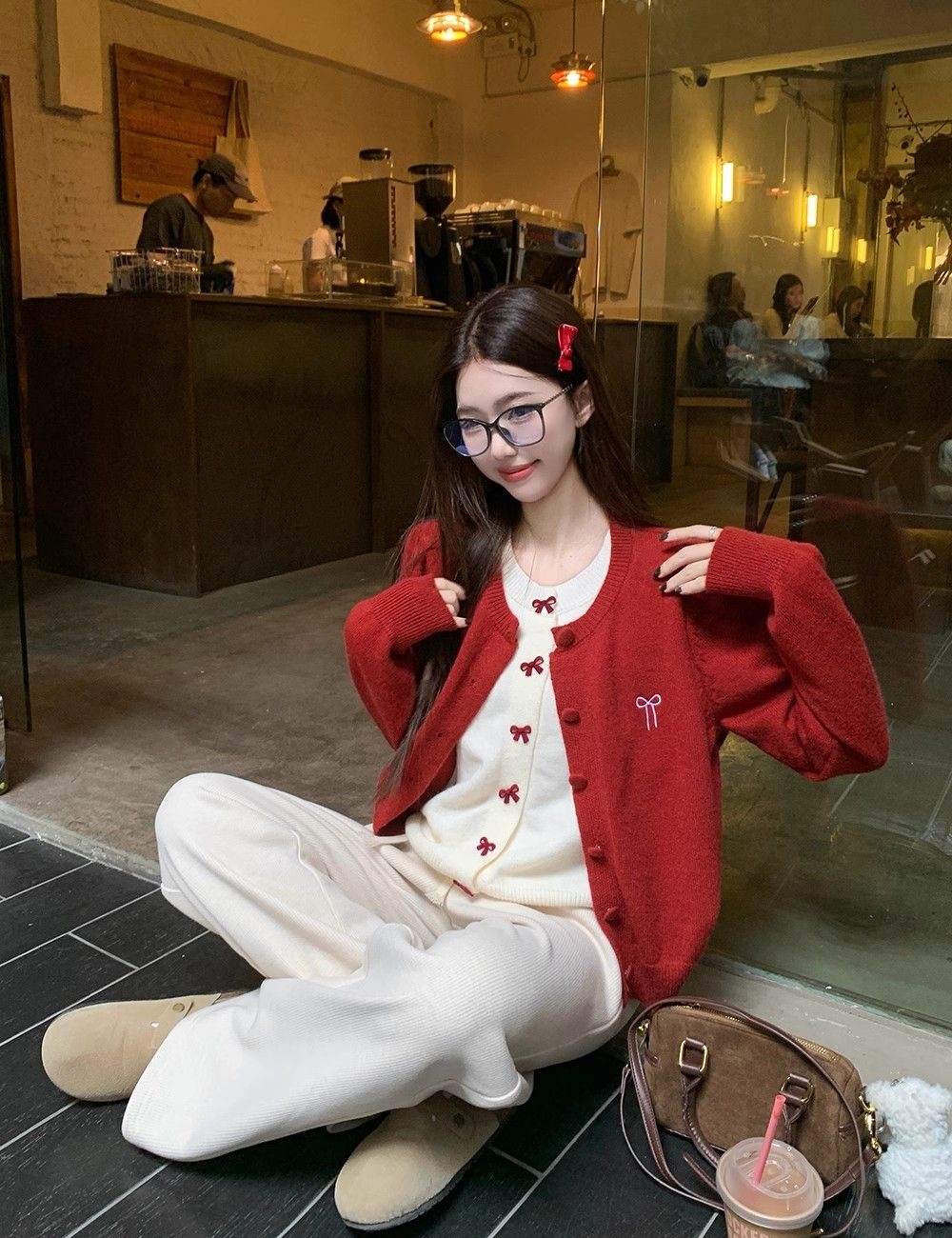 Pseudo-two red bow coat cashmere embroidery show young sweater