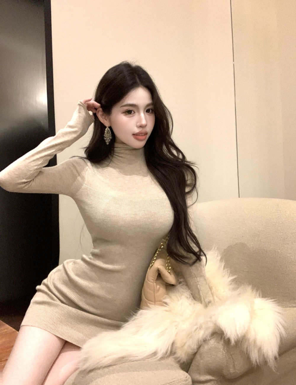 Bottoming slim knitted high collar pinched waist dress