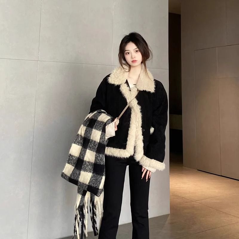 Winter black fur coat lambs wool plush tops for women