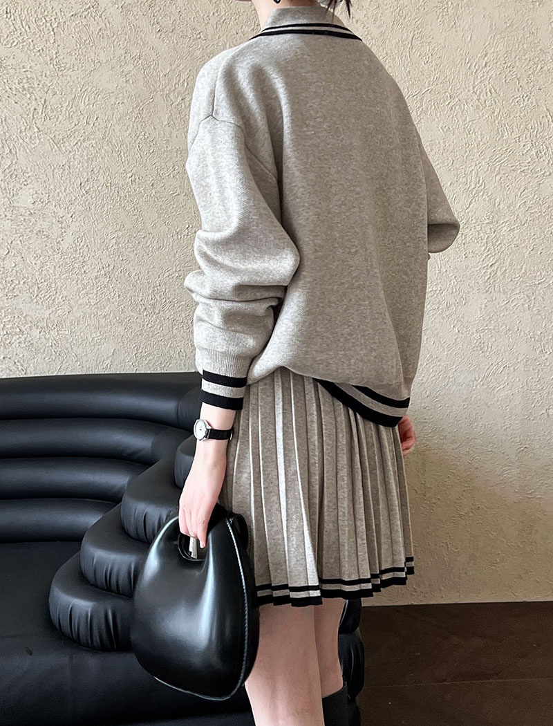 College style pleated hoodie winter short skirt a set