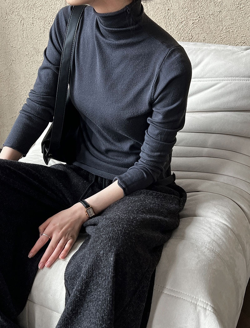 Autumn and winter simple bottoming shirt thermal tops