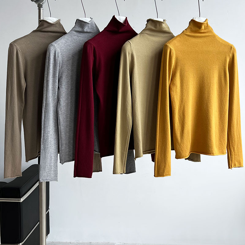 Autumn and winter simple bottoming shirt thermal tops