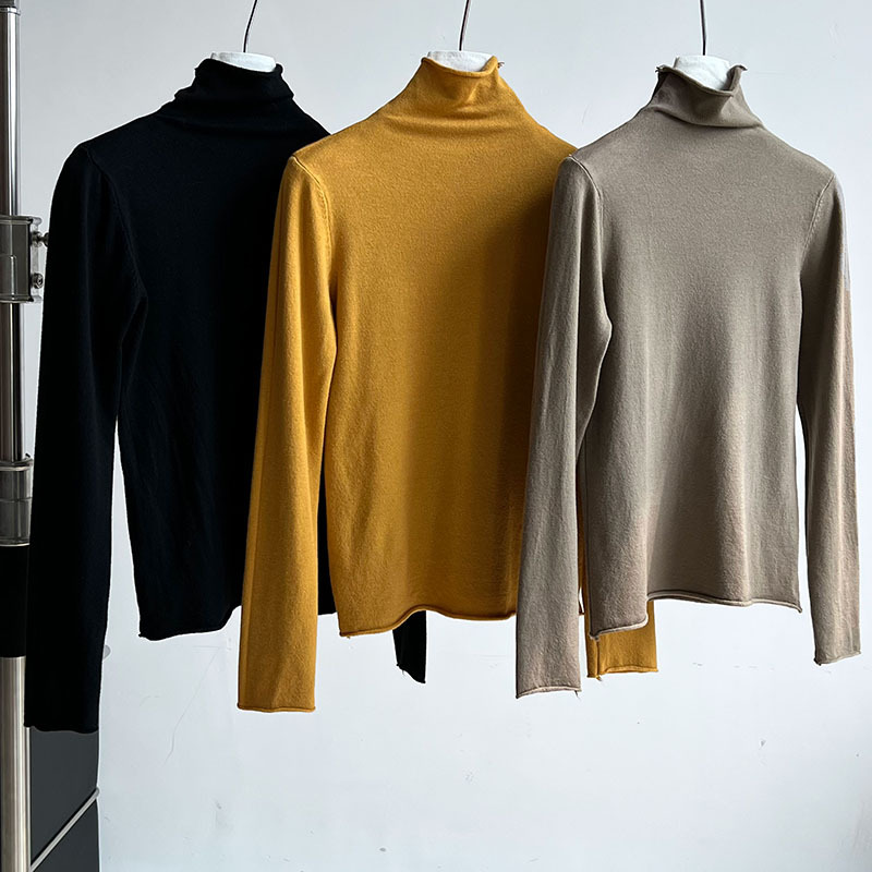 Autumn and winter simple bottoming shirt thermal tops