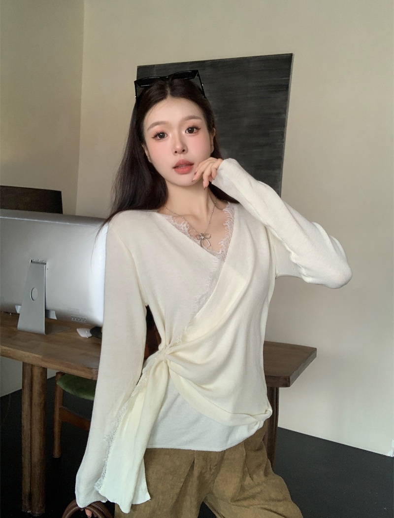 Autumn and winter irregular long sleeve knitted tops