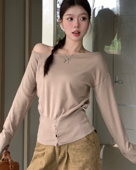 Oblique collar sexy enticement thin sweater