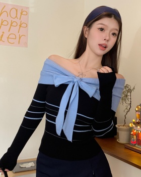 Flat shoulder sweater slim bottoming shirt