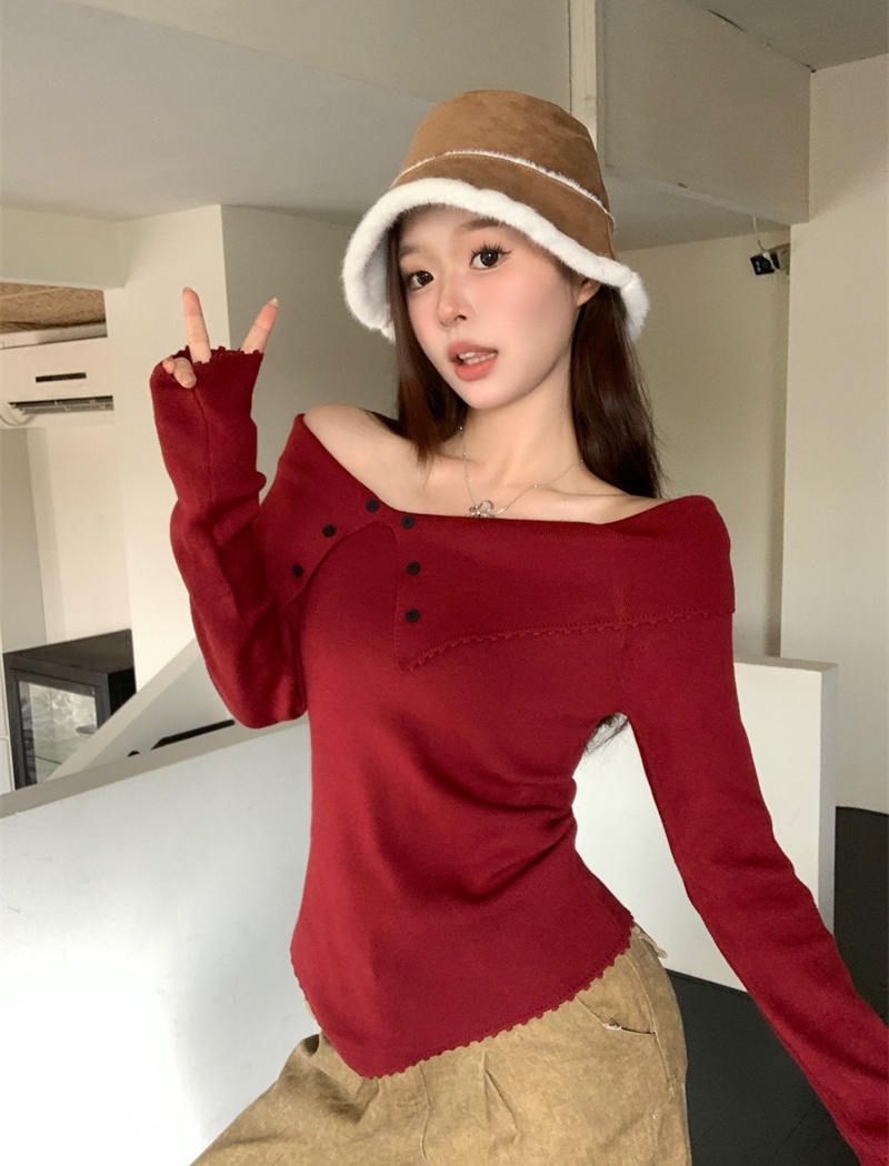 Flat shoulder sweater small shirt for women