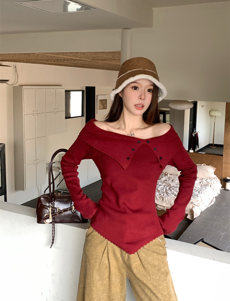 Flat shoulder sweater small shirt for women