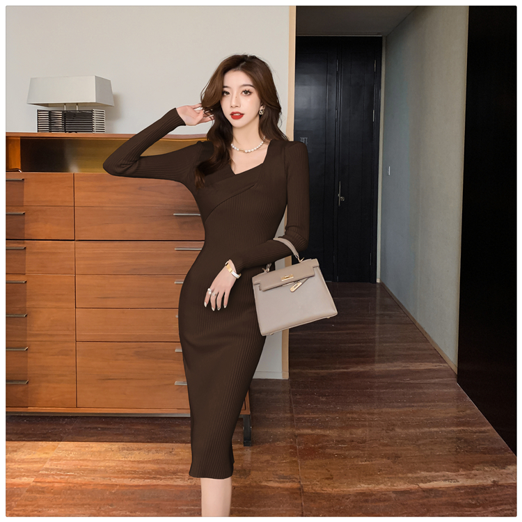 Bottoming sweater dress autumn and winter dress