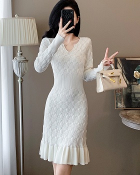 Long sleeve inside the ride white hollow mermaid dress