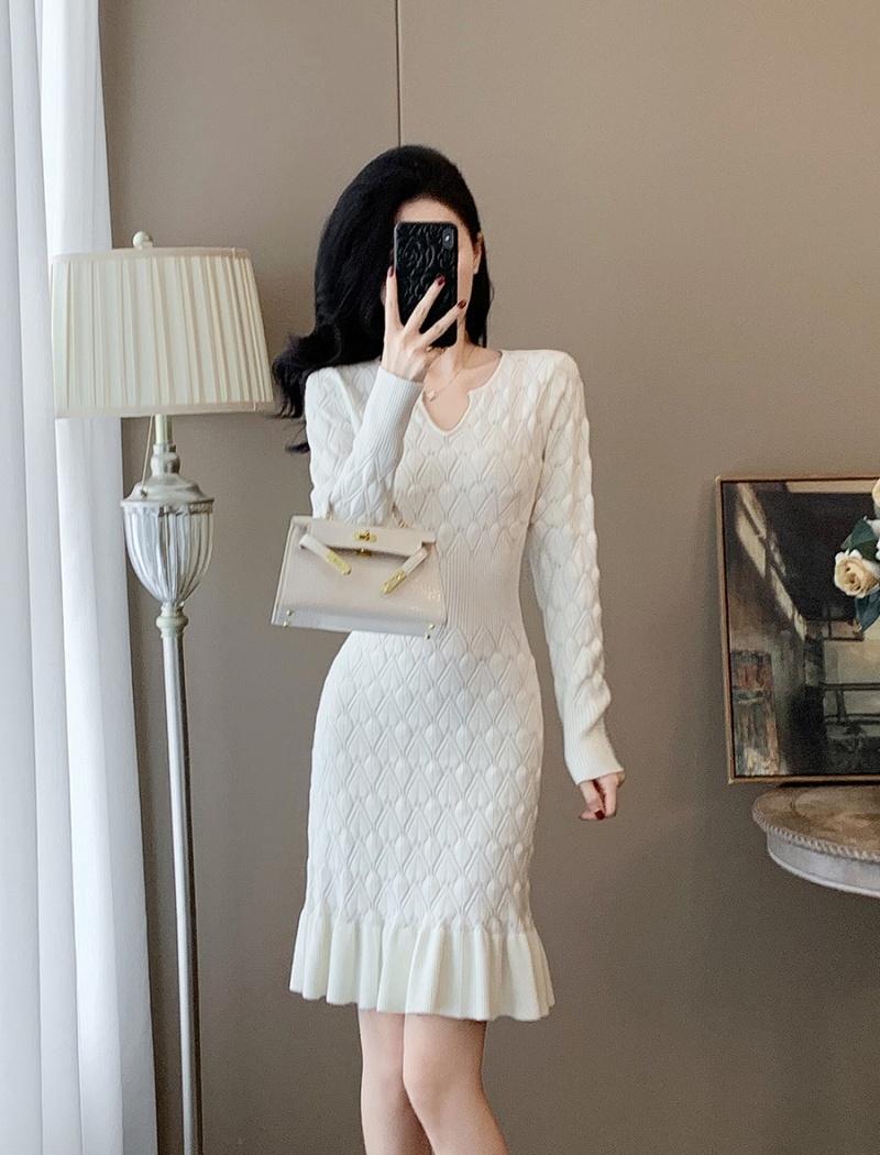 Long sleeve inside the ride white hollow mermaid dress