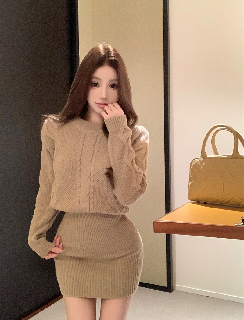 Package hip twist Korean style sweater lazy knitted dress