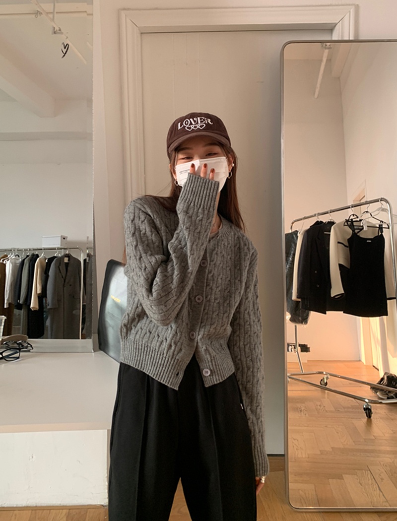 Gray sweater short cardigan for women