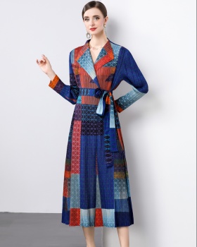 Loose Pleats Please dress printing large yard coat