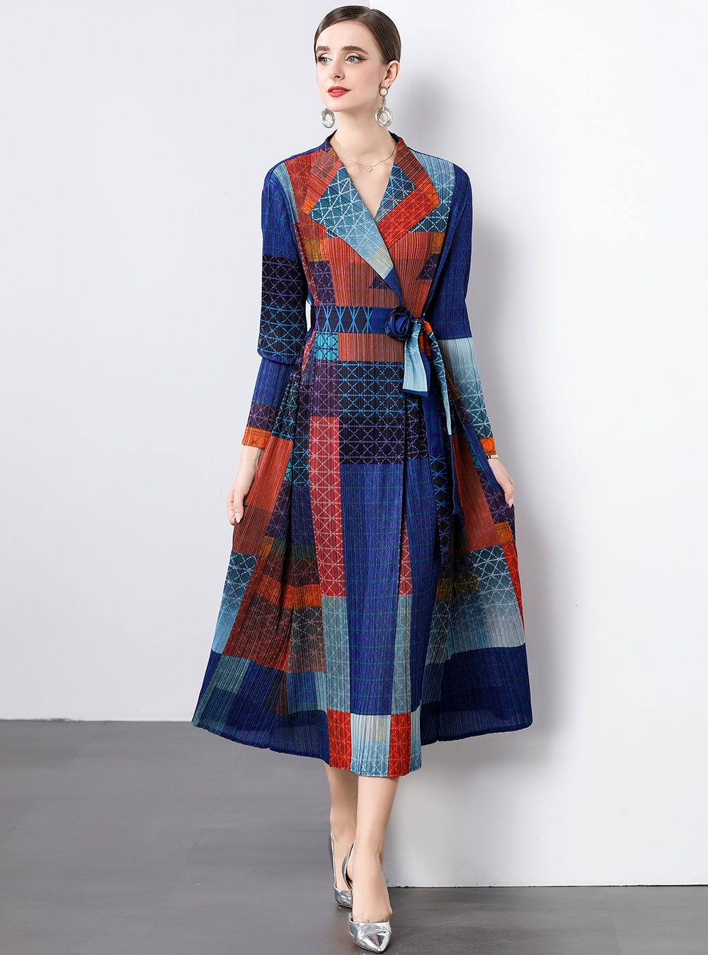 Loose Pleats Please dress printing large yard coat