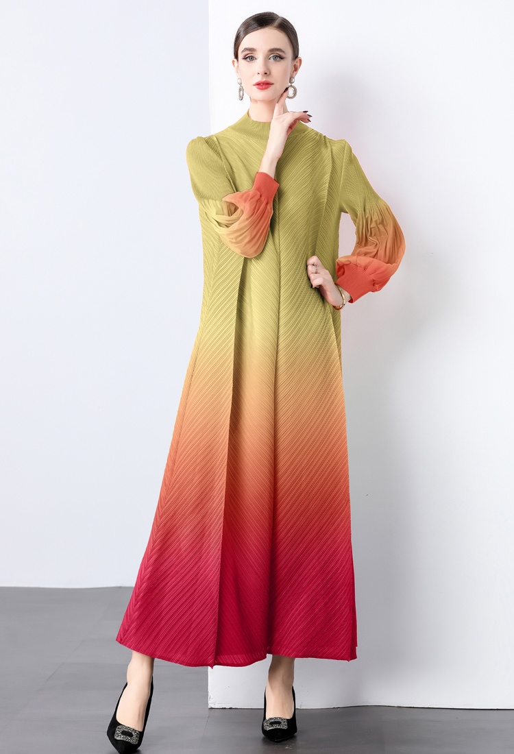 Long sleeve Pleats Please autumn gradient dress