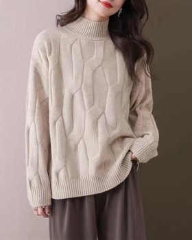 Autumn and winter sweater bottoming shirt for women