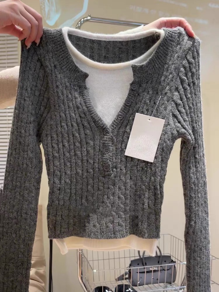 Slim Pseudo-two tops knitted spring sweater for women