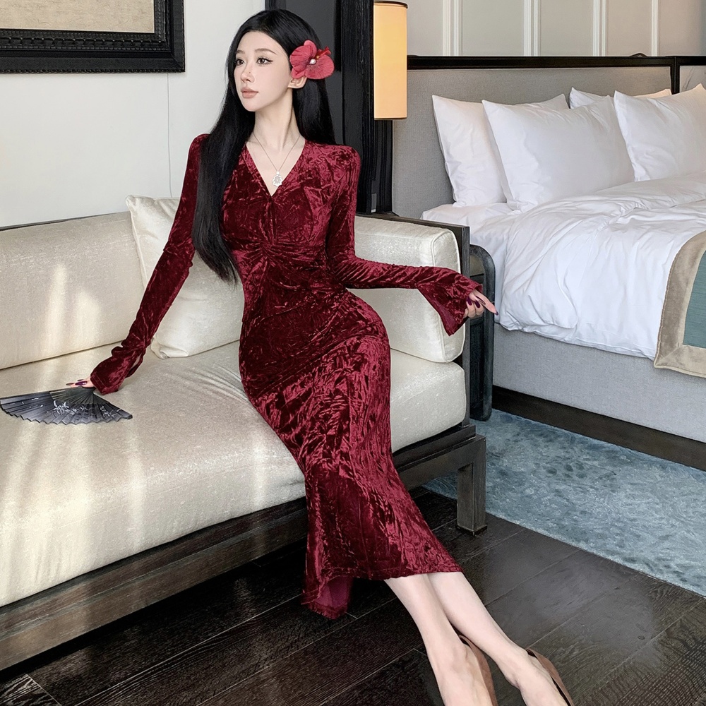 Annual meeting tight velvet formal dress V-neck slim dress