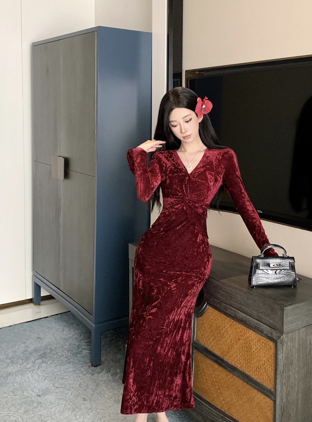 Annual meeting tight velvet formal dress V-neck slim dress