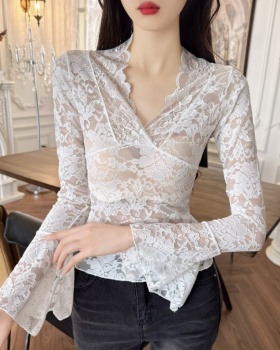 Short bottoming shirt trumpet sleeves tops for women