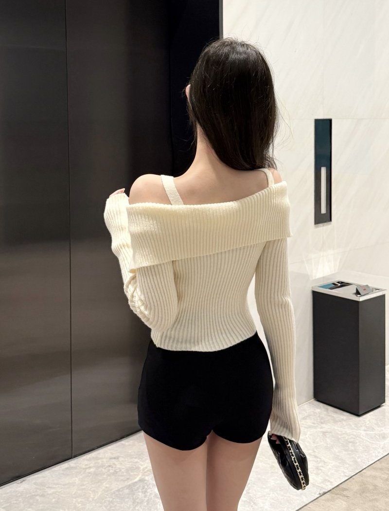 Knitted halter sweater short flat shoulder bottoming shirt